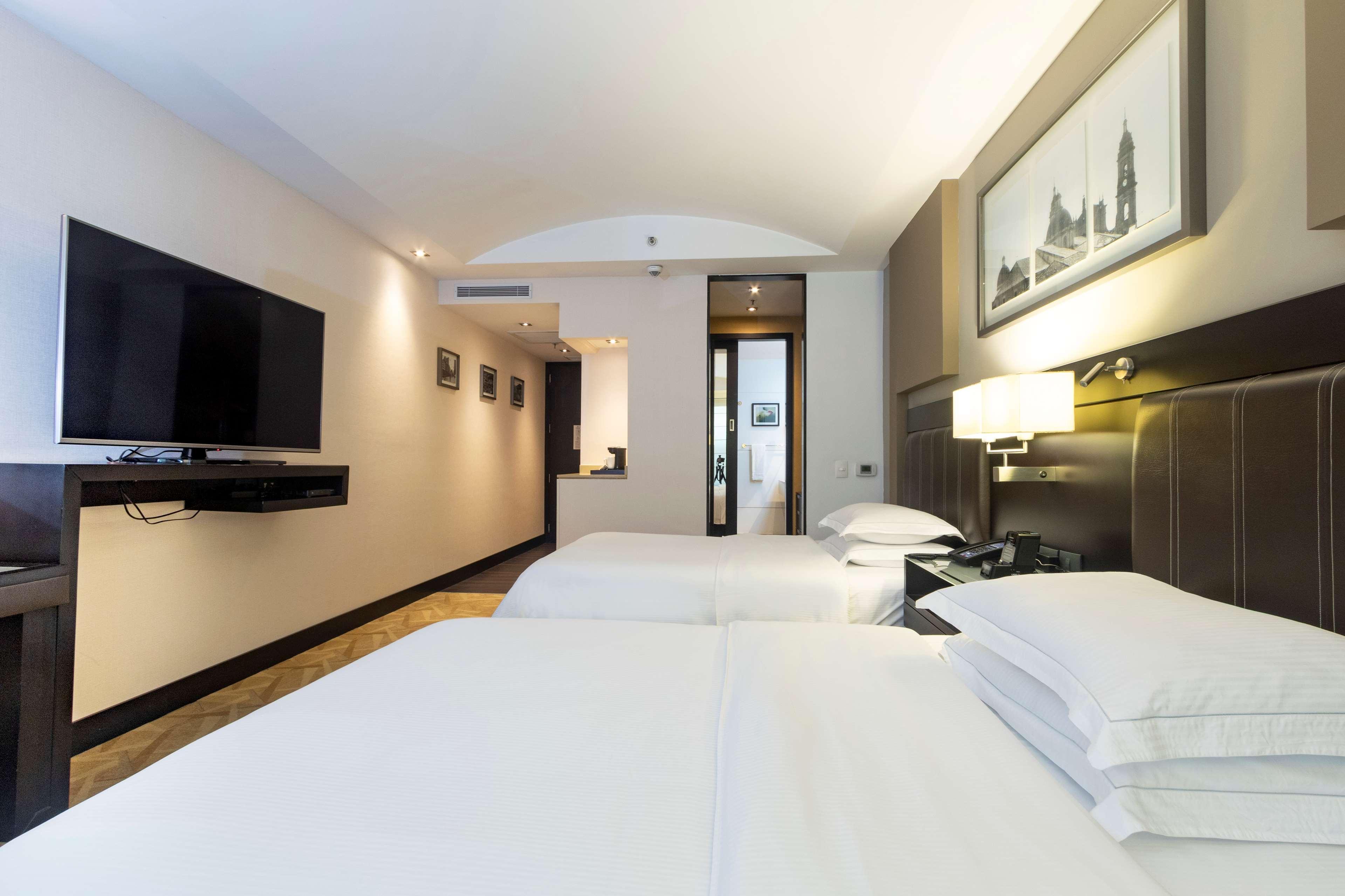 Hilton Bogota Hotel Bagian luar foto