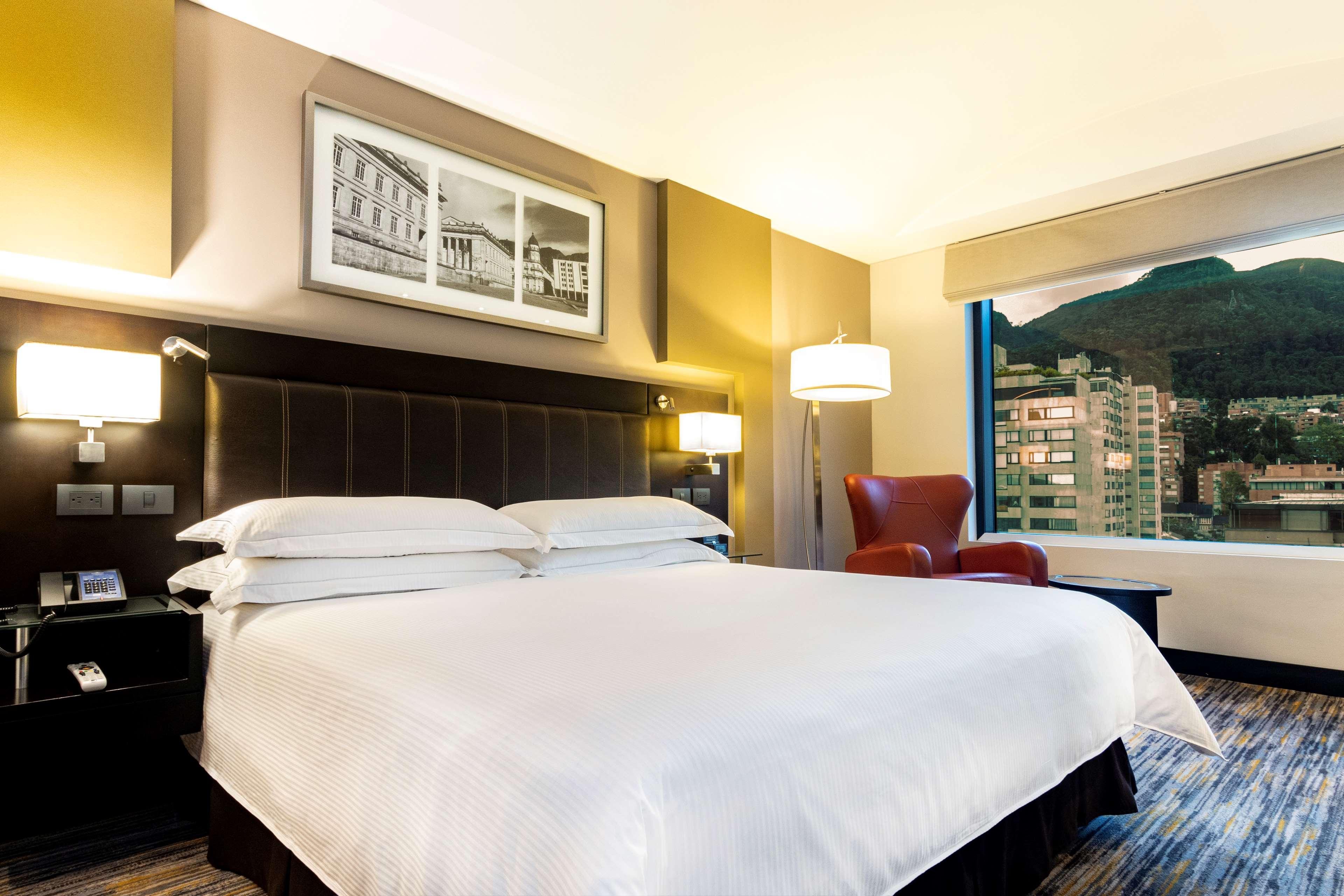 Hilton Bogota Hotel Bagian luar foto