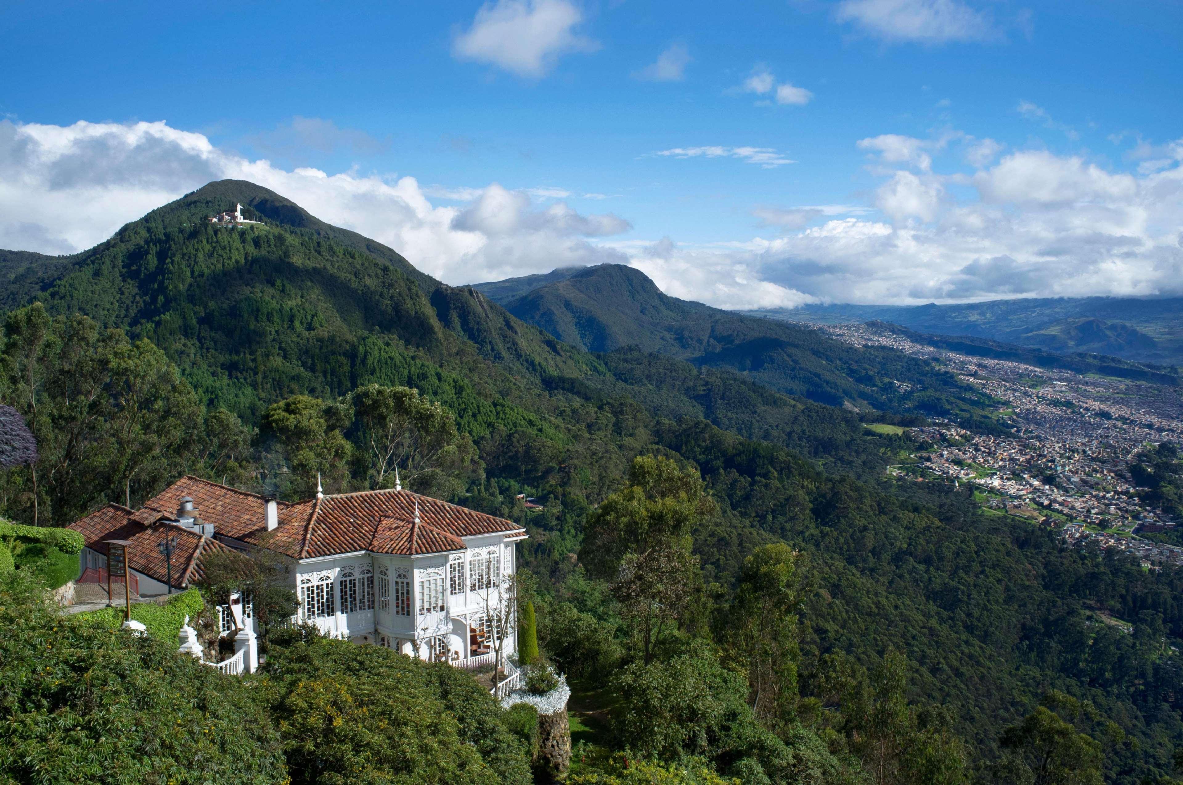 Hilton Bogota Hotel Bagian luar foto