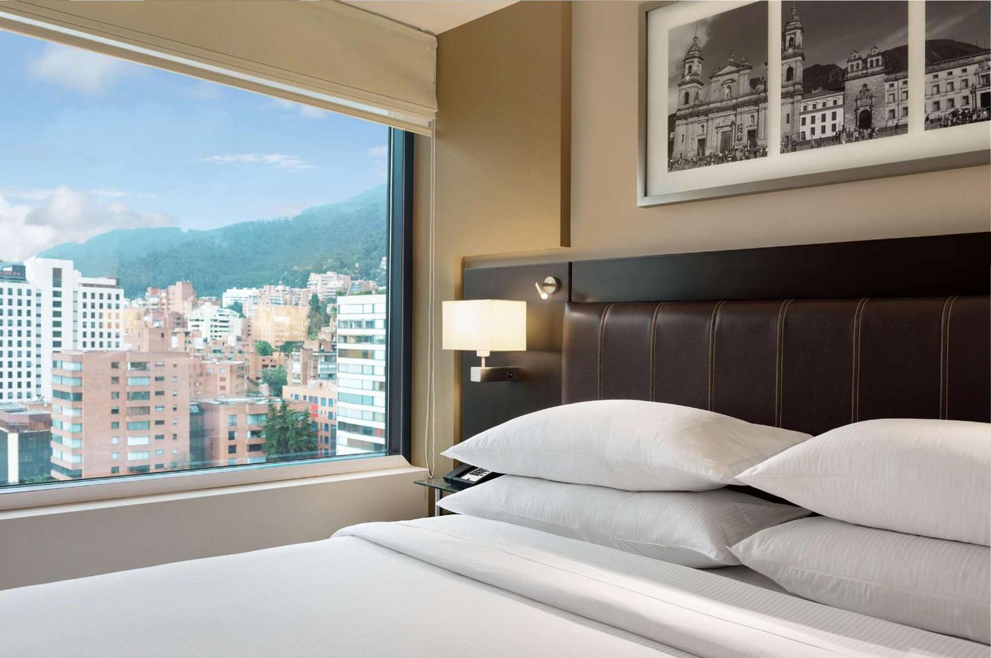 Hilton Bogota Hotel Bagian luar foto